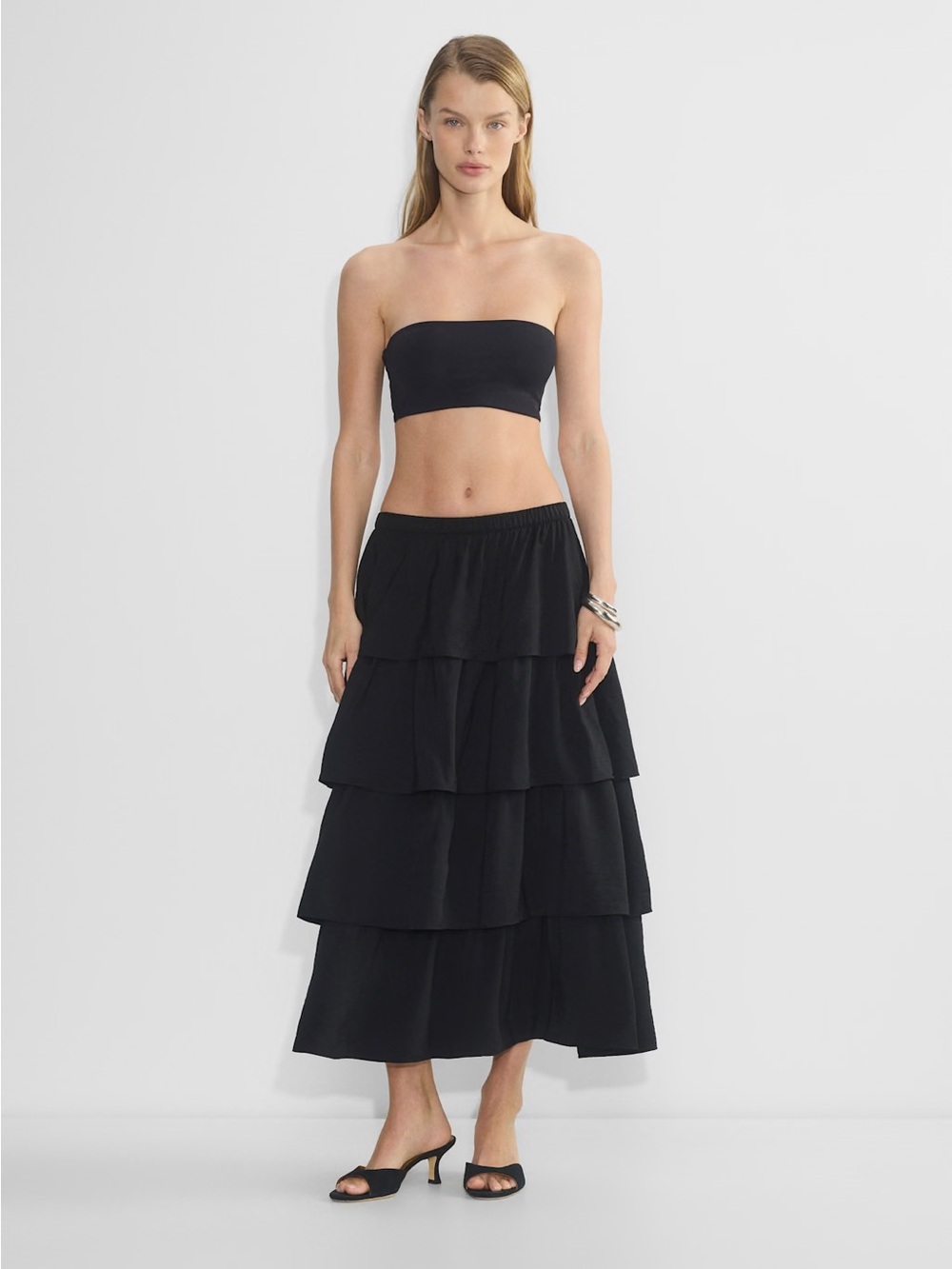 Aritzia Wilfred volume tiered skirt black xxs